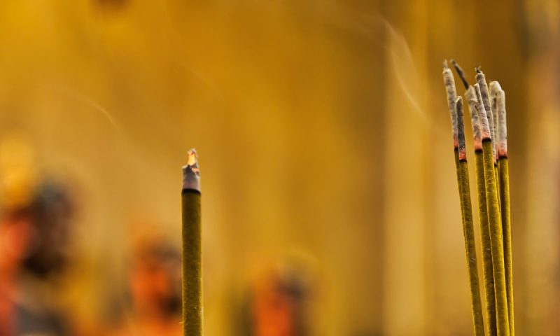 indiyskie blagovoniya polza dlya zdorovya i krasoty